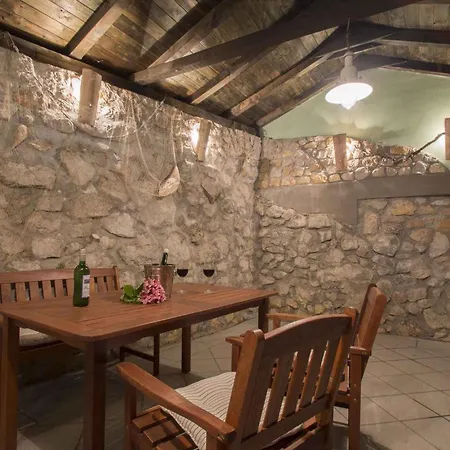 Σπίτι διακοπών In Kostelj 39300