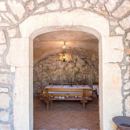 In Kostelj 39300 Σπίτι διακοπών *