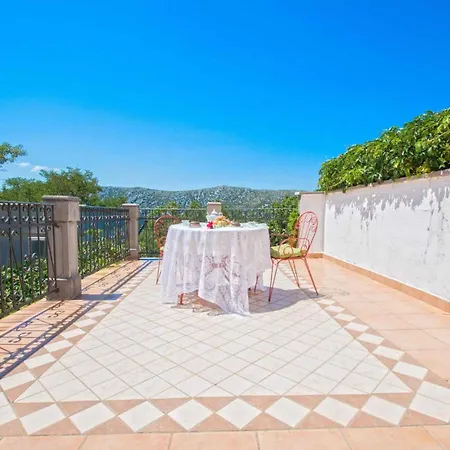 Сasa de vacaciones In Kostelj 39300